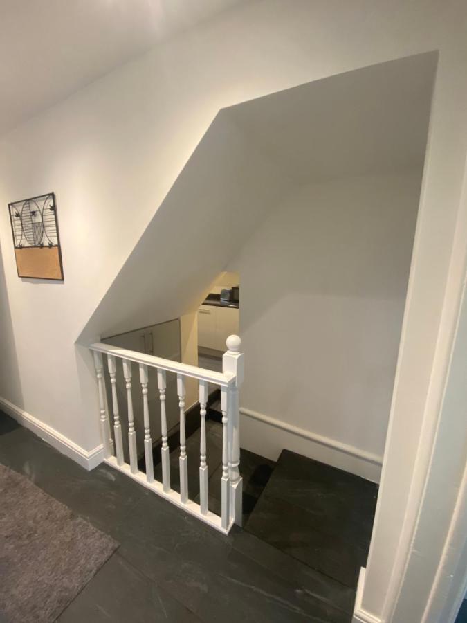 Lovely 1-Bedroom Apartment With Garden And Parking Stone  Esterno foto